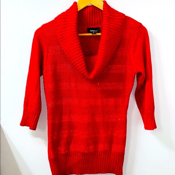 (3for$20) NWOT Sparkly red top by Amy wear - Picture 1 of 1